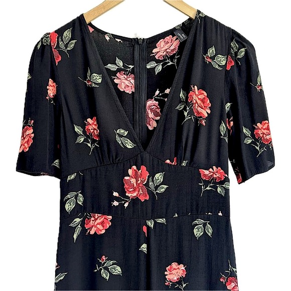 Nobody's Child (Topshop) Rose Print Jumpsuit - Picture 4 of 11